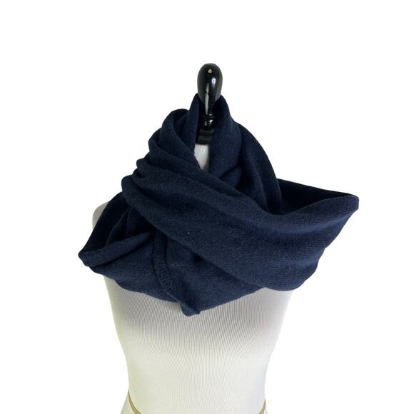 Tabitha Webb Circular Scarf Shawn Womens OS Navy Blue Acrylic Wool - Picture 1 of 6